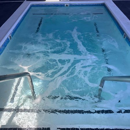 冲浪城套房汽车旅馆 圣克鲁兹 外观 照片
